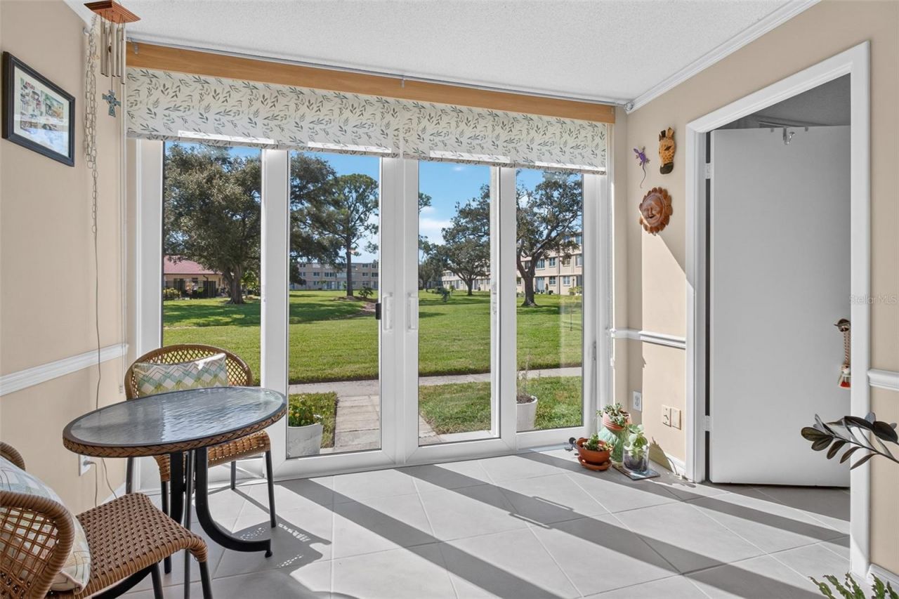 5095 Bay Street Ne, Unit 104, Saint Petersburg, FL 33703 Photo