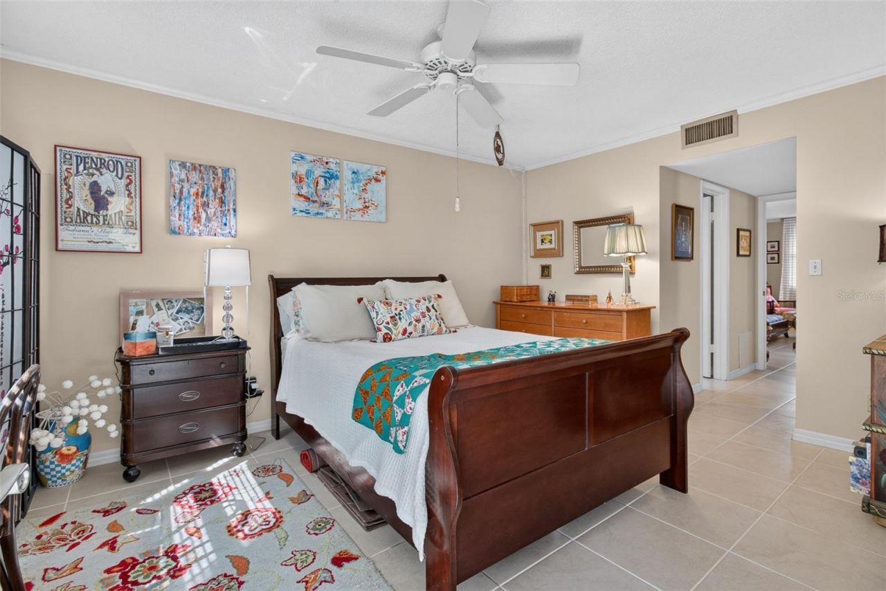 5095 Bay Street Ne, Unit 104, Saint Petersburg, FL 33703 Photo