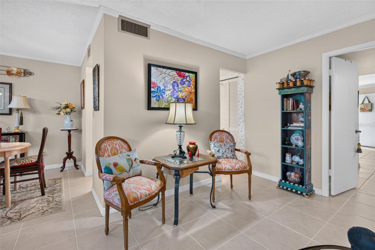 5095 Bay Street Ne, Unit 104, Saint Petersburg, FL 33703 Photo