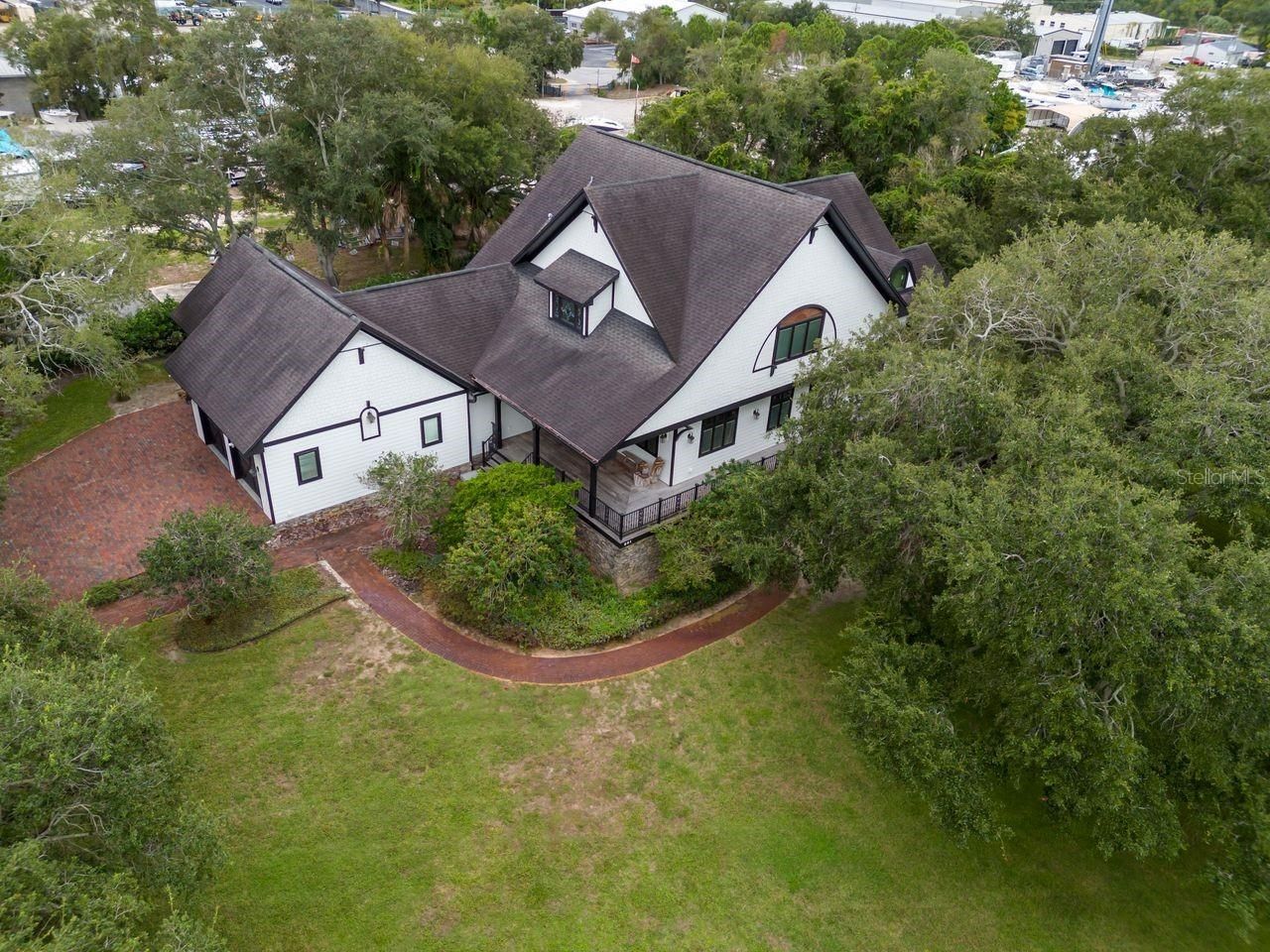 201 Old Oak Lane, Palm Harbor, FL 34683 Photo