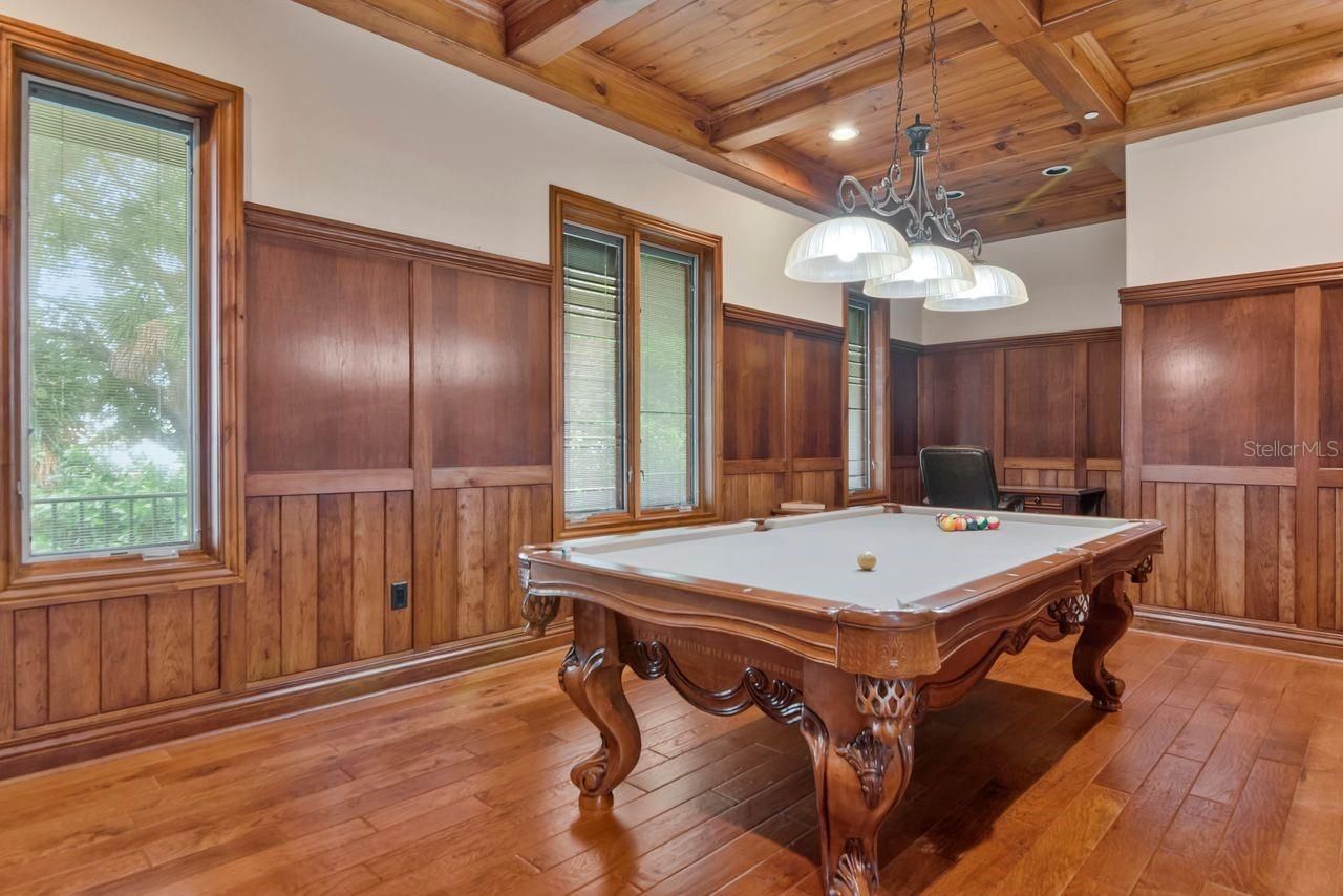 201 Old Oak Lane, Palm Harbor, FL 34683 Photo
