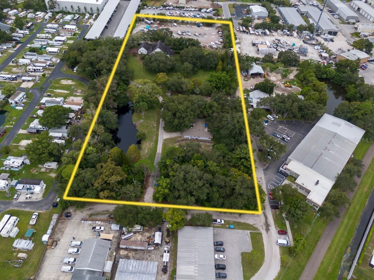 201 Old Oak Lane, Palm Harbor, FL 34683 Photo