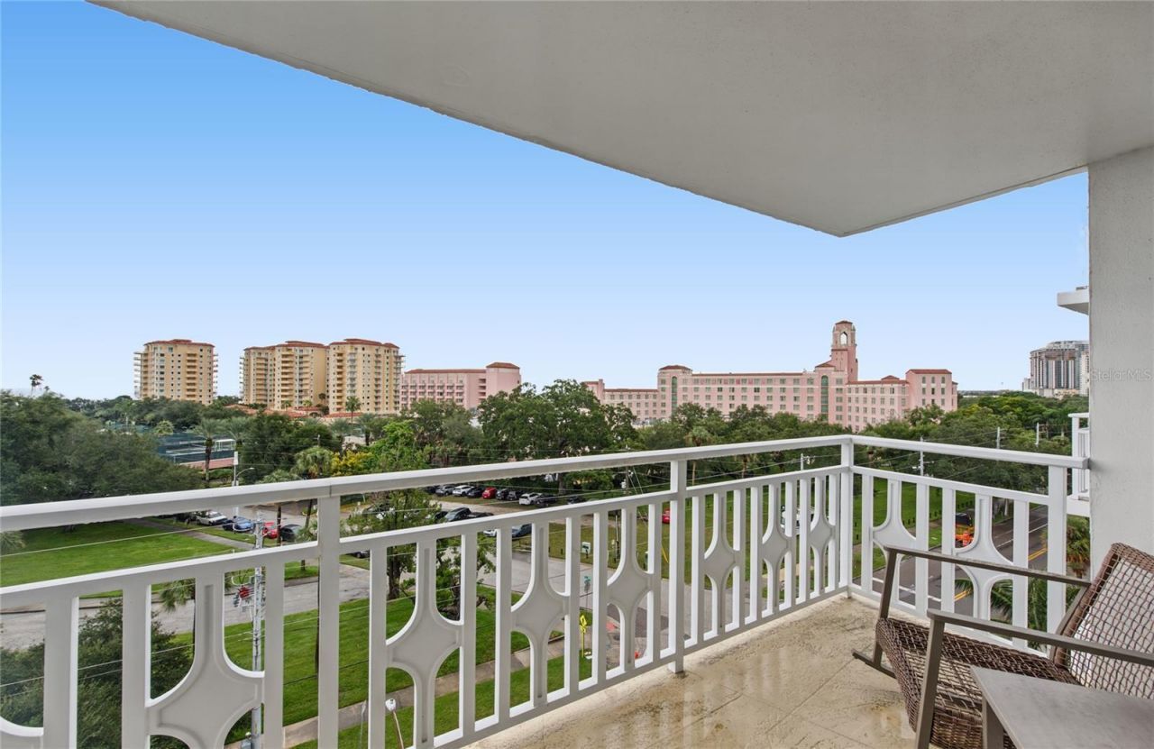 700 Beach Drive Ne, Unit 701, Saint Petersburg, FL 33701 Photo