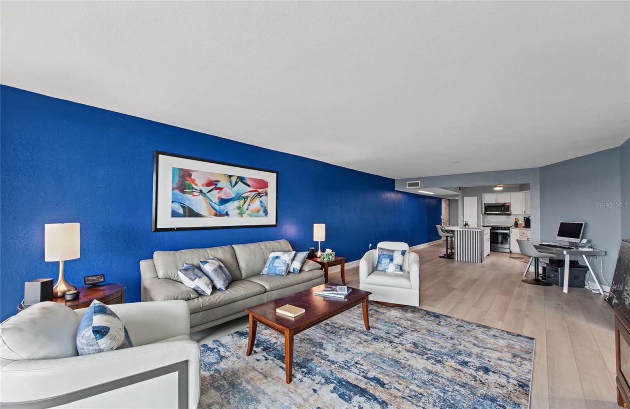 700 Beach Drive Ne, Unit 701, Saint Petersburg, FL 33701 Photo
