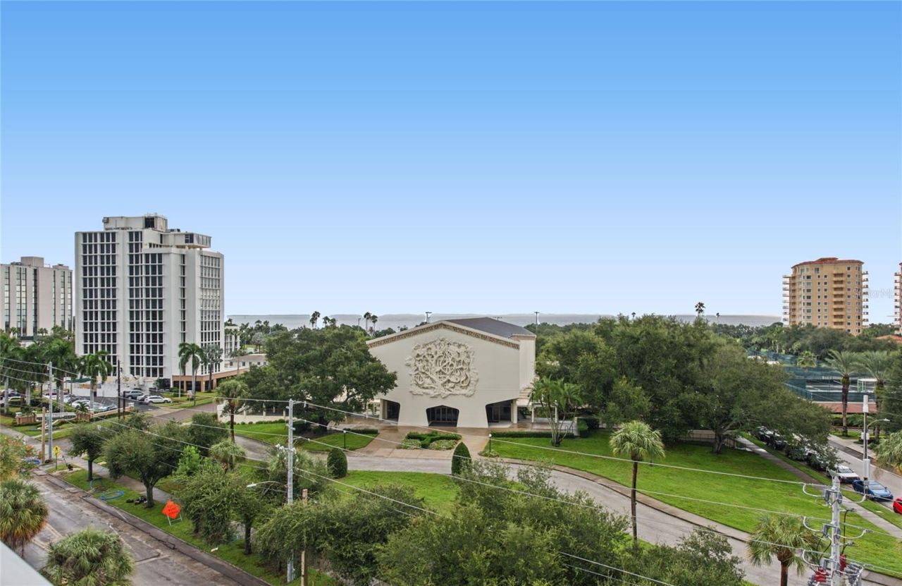 700 Beach Drive Ne, Unit 701, Saint Petersburg, FL 33701 Photo