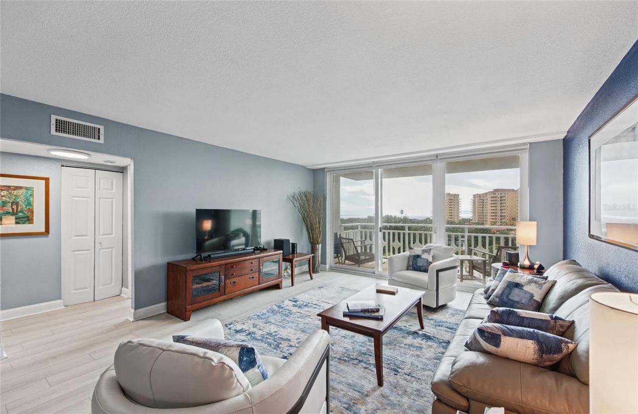 700 Beach Drive Ne, Unit 701, Saint Petersburg, FL 33701 Photo