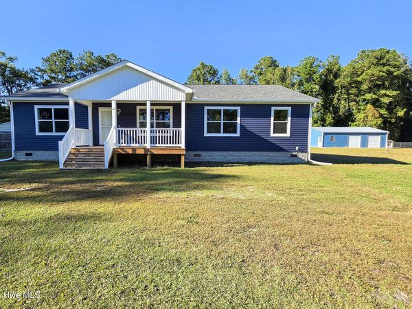 318 Old Pollocksville Road, New Bern, NC 28562