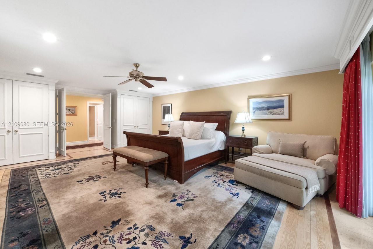 4100 Bay Point Rd , Miami, FL 33137 Photo