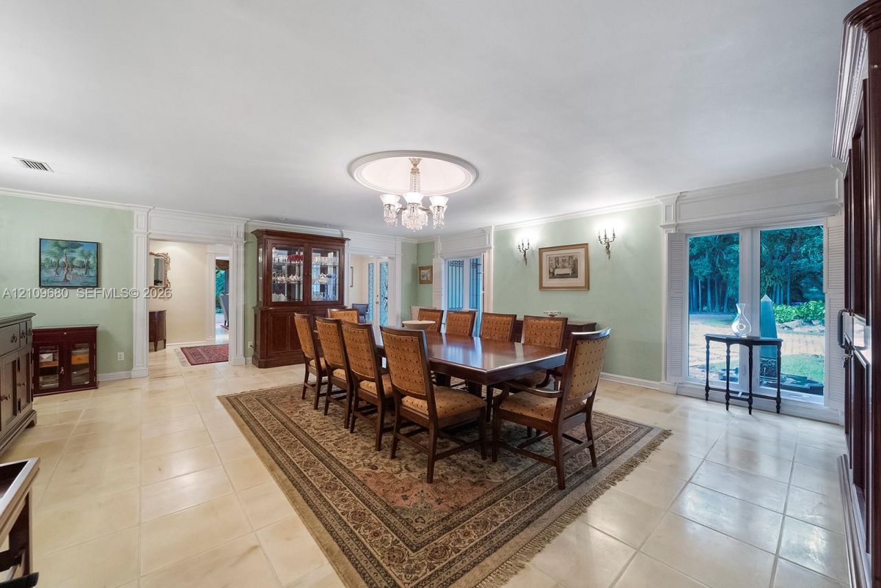 4100 Bay Point Rd , Miami, FL 33137 Photo