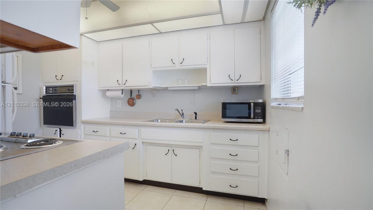 401 N Riverside Dr, Unit 105, Pompano Beach, FL 33062 Photo