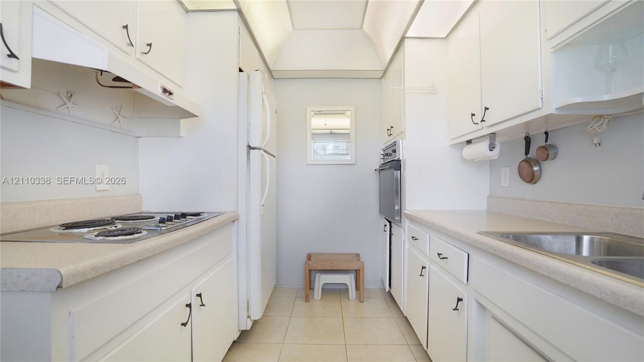 401 N Riverside Dr, Unit 105, Pompano Beach, FL 33062 Photo