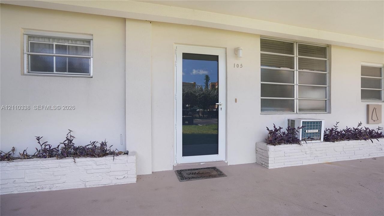 401 N Riverside Dr, Unit 105, Pompano Beach, FL 33062 Photo