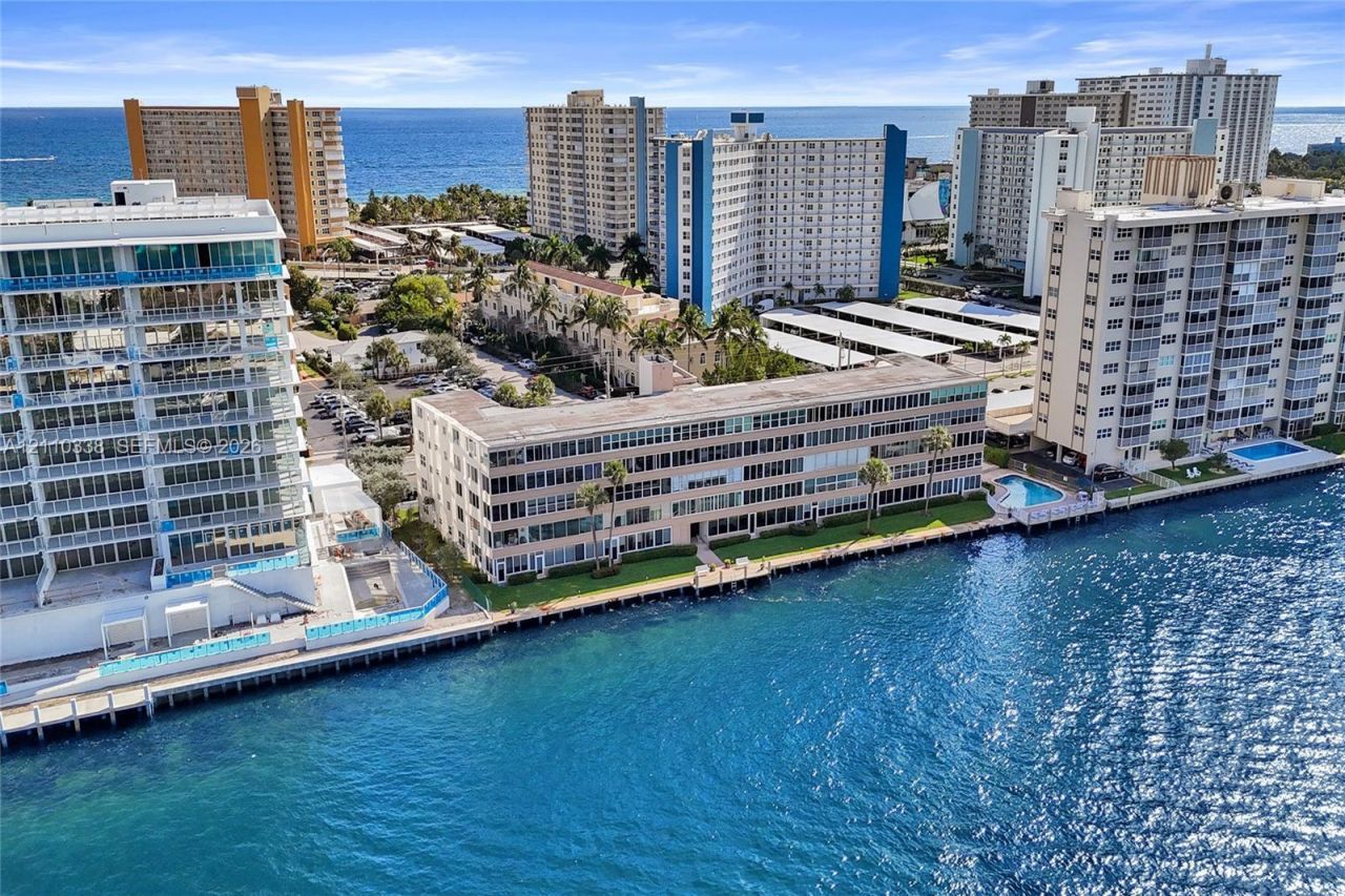401 N Riverside Dr, Unit 105, Pompano Beach, FL 33062 Photo