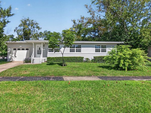 6531 Greenfern Ln, Jacksonville, FL 32277
