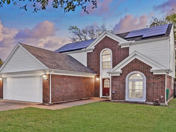 6716 Lyndale Drive, Watauga, TX 76148