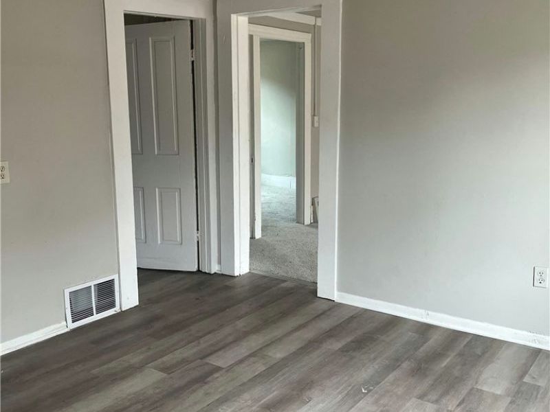 3701 E 69th Street, Cleveland, OH 44105 Photo 6