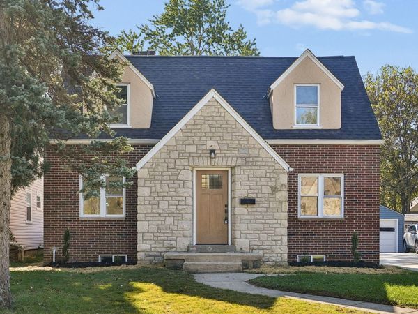 1553 Melrose Avenue , Columbus, OH 43224