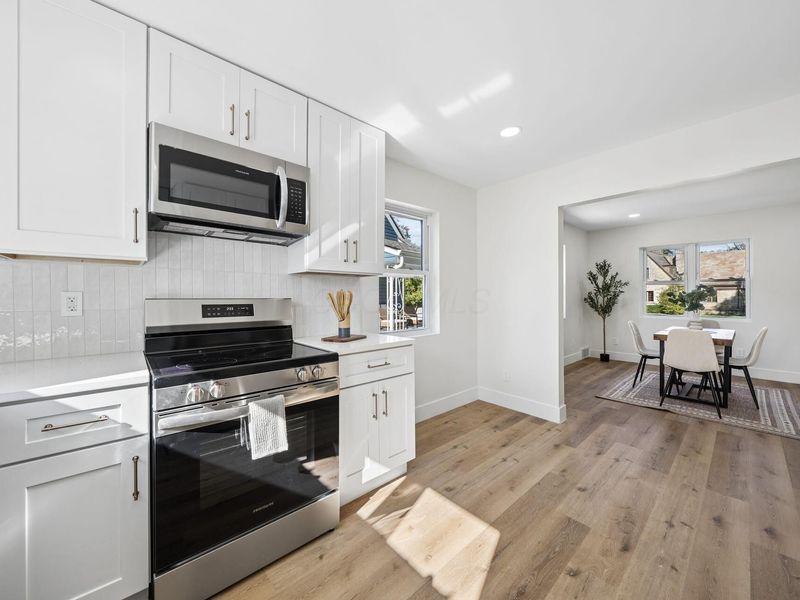 1553 Melrose Avenue, Columbus, OH 43224 Photo 12