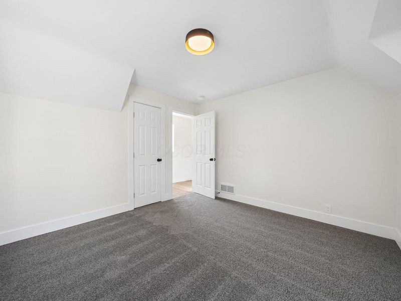 1553 Melrose Avenue, Columbus, OH 43224 Photo 22