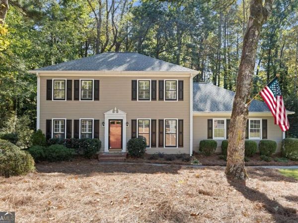 2406 Emory Lane NE, Marietta, GA 30068