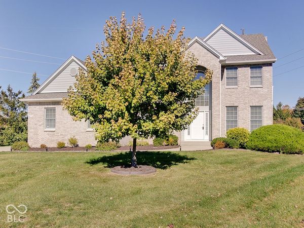 400 Lois Way , Carmel, IN 46032