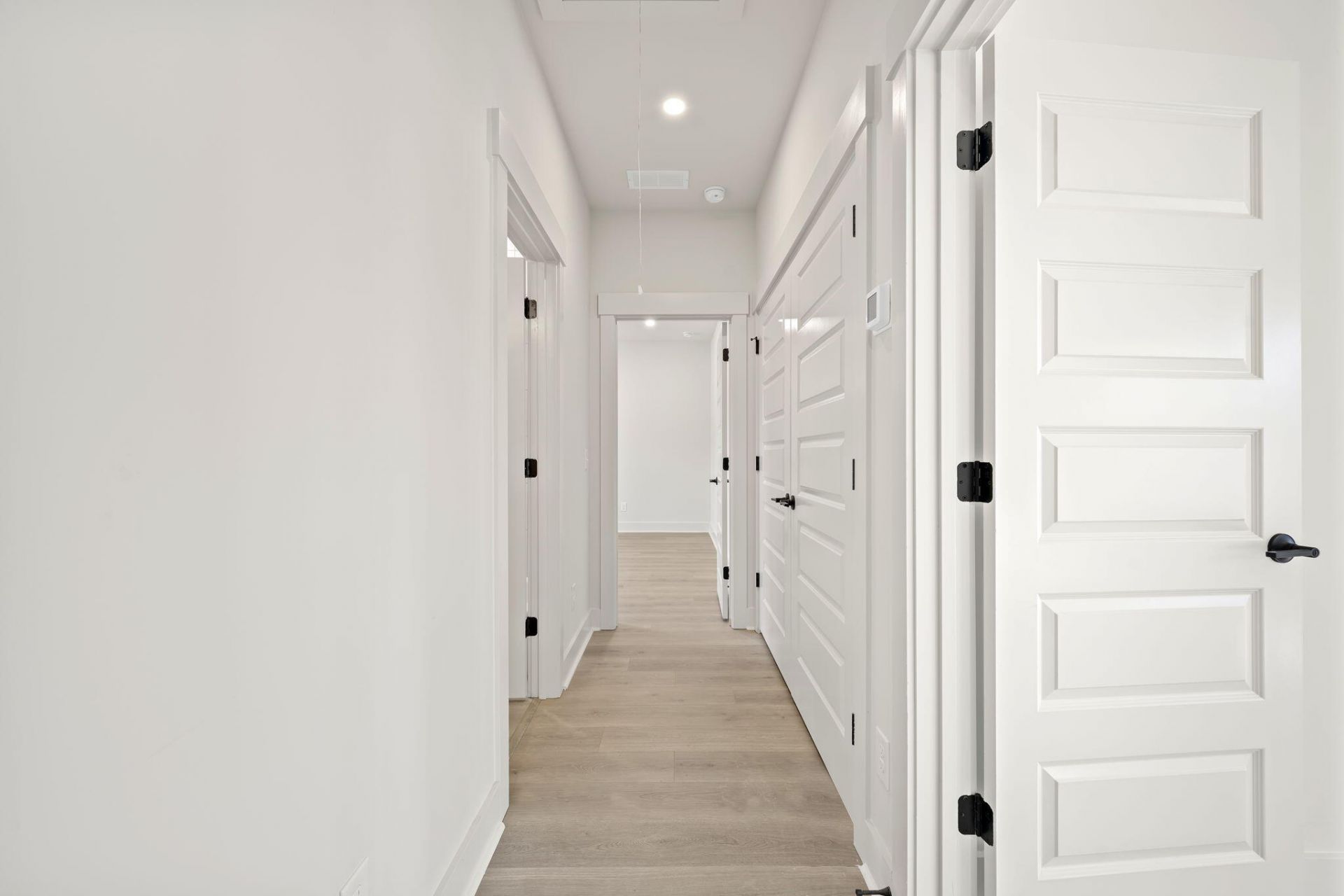 304 Livewell Court Photo 30
