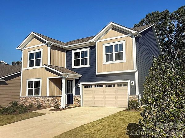2700 Phoenix Court , Gastonia, NC 28052