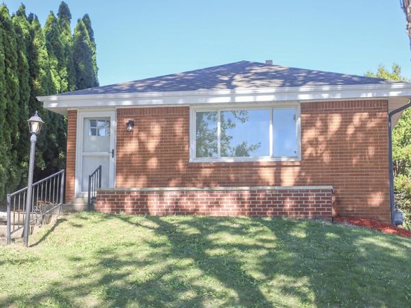1020 Carrington AVENUE, South Milwaukee, WI 53172