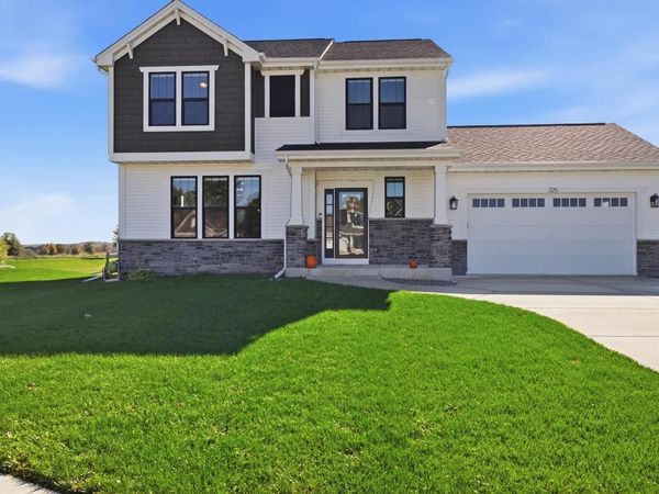 225 Windridge COURT, Slinger, WI 53086