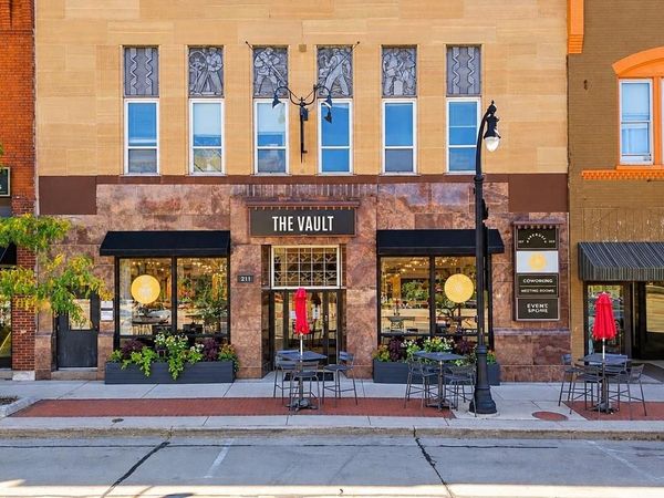 209 S CENTRAL AVENUE #211 S. Central, Marshfield, WI 54449
