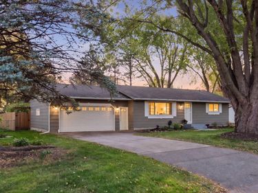 10036 Nathan Lane N, Maple Grove, MN 55369
