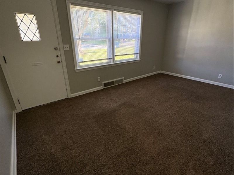 732 West Street , Niles, OH 44446 Photo 3
