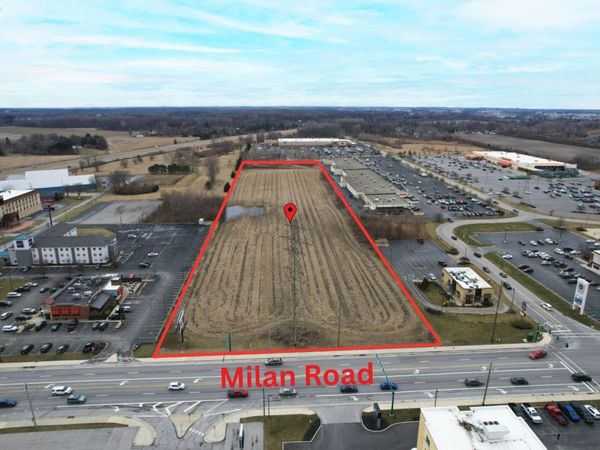 5405 Milan, Sandusky, OH 44870
