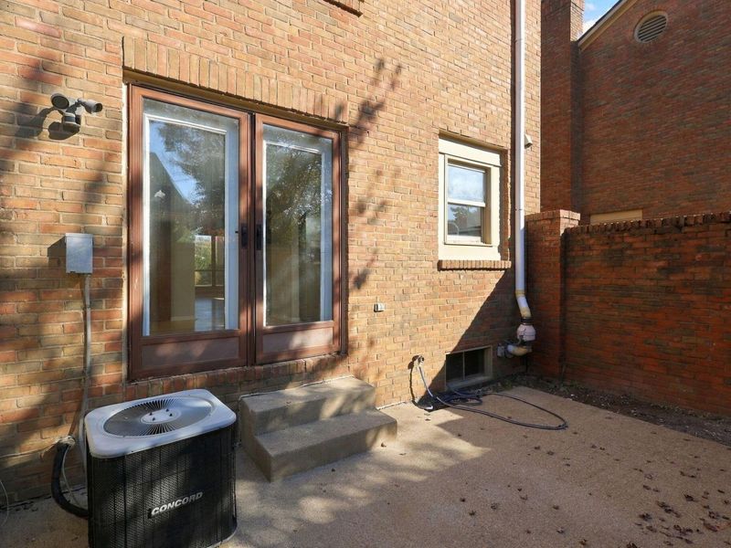 1770 Colhasset Lane , Columbus, OH 43220 Photo 37
