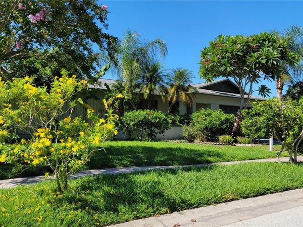 3024 SANDPIPER PLACE , CLEARWATER, FL 33762
