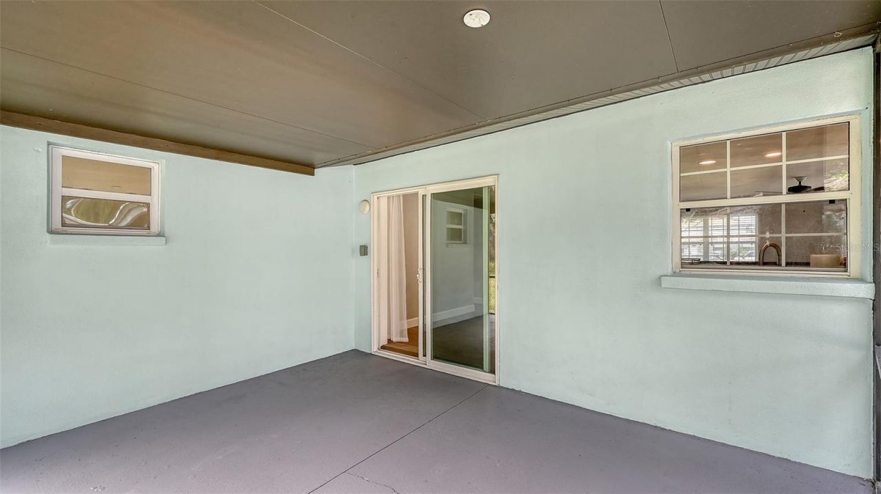 5044 Brookmeade Drive , Sarasota, FL 34232 Photo