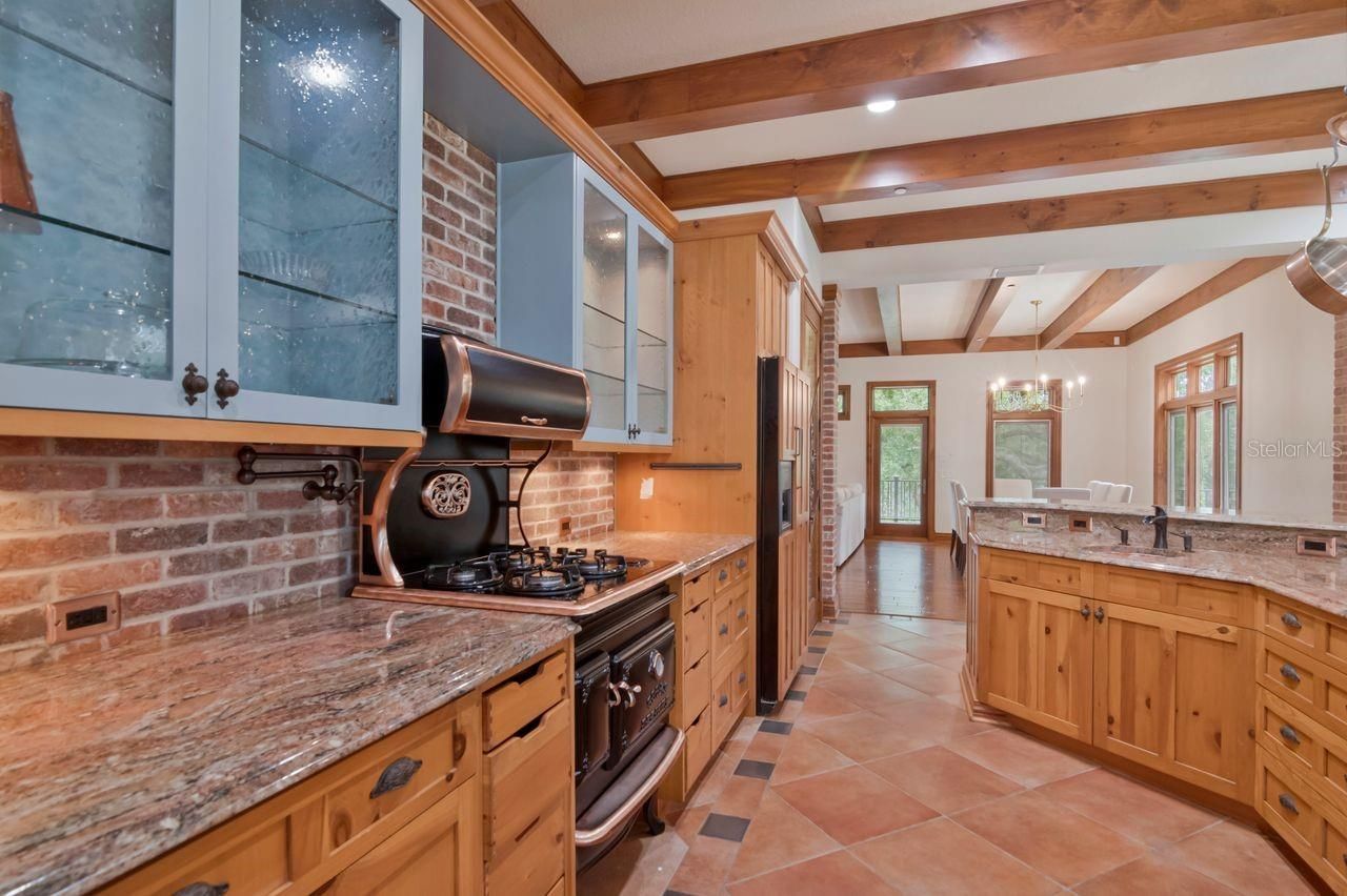 109 Old Oak Lane, Palm Harbor, FL 34683 Photo