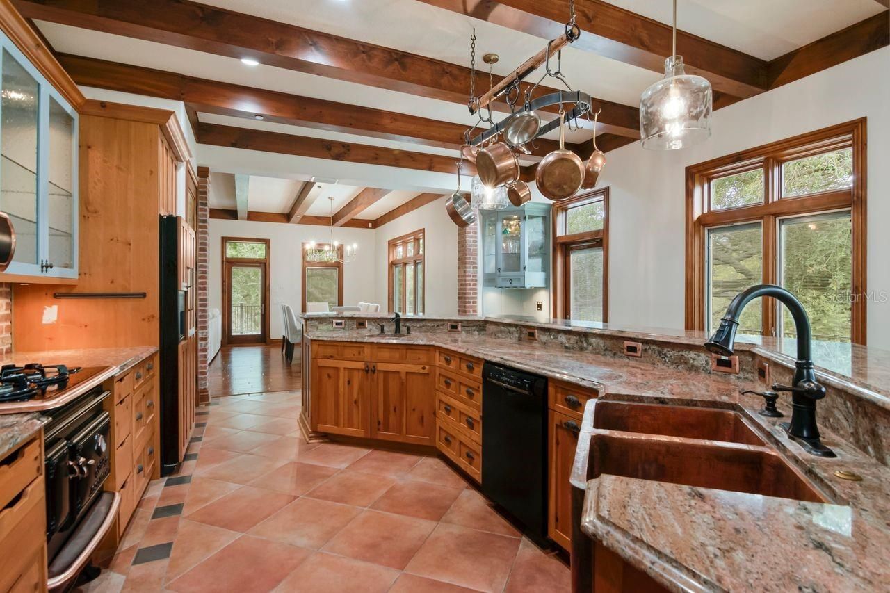 109 Old Oak Lane, Palm Harbor, FL 34683 Photo