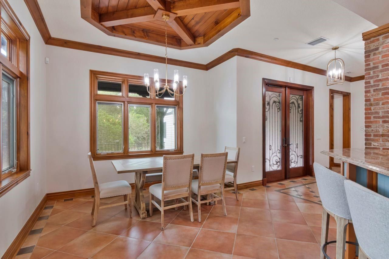 109 Old Oak Lane, Palm Harbor, FL 34683 Photo