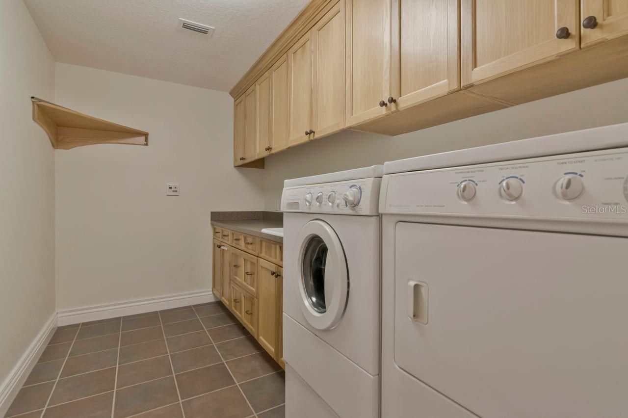 109 Old Oak Lane, Palm Harbor, FL 34683 Photo