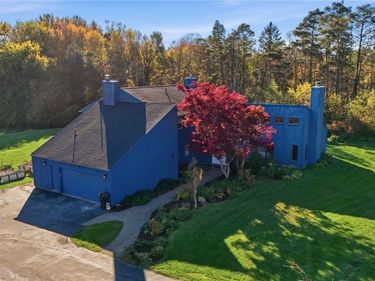 567 Smith Road , Pittsford, NY 14534