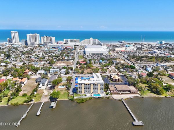 145 N Halifax Avenue, Unit 310, Daytona Beach, FL 32118