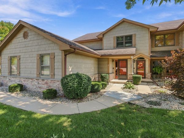 1325 32nd Ct, Unit 9A, Kenosha, WI 53144