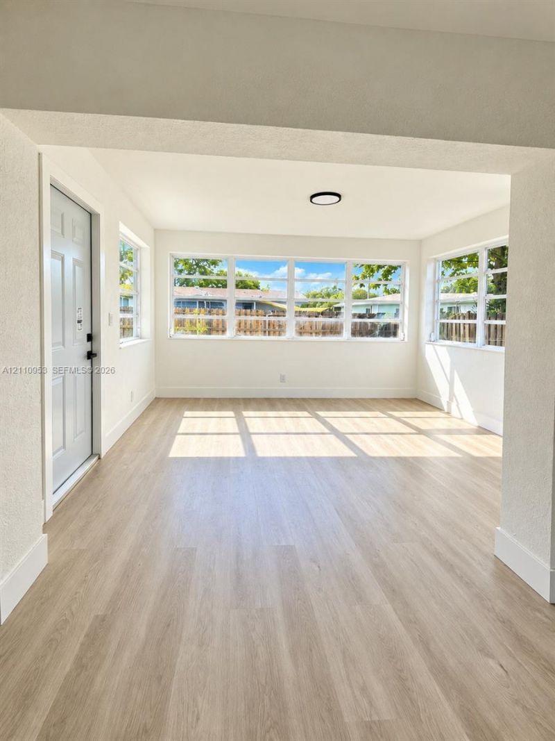420 SW 71st Way , Pembroke Pines, FL 33023 Photo