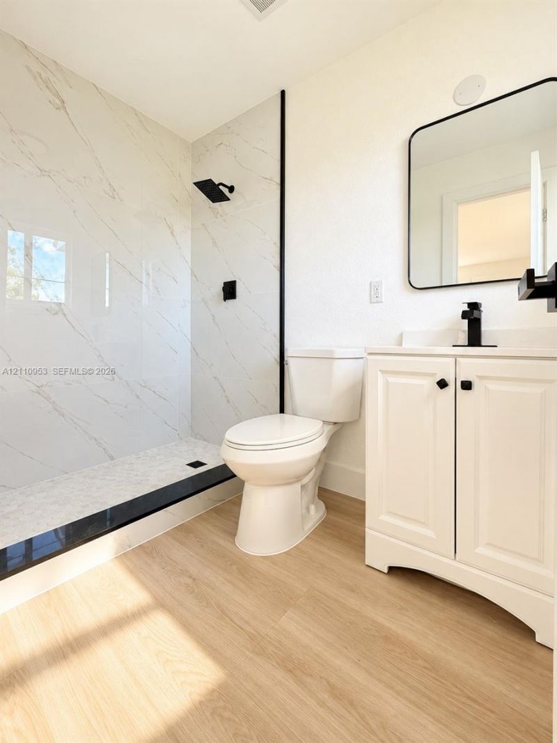 420 SW 71st Way , Pembroke Pines, FL 33023 Photo