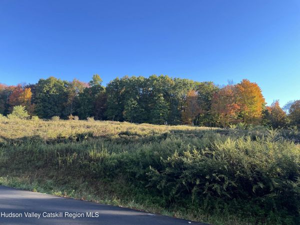 42 Silver Stream Road, New Windsor, NY 12553