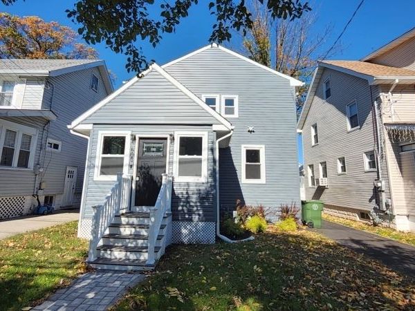 508 W 3Rd Ave, Roselle, NJ 07203