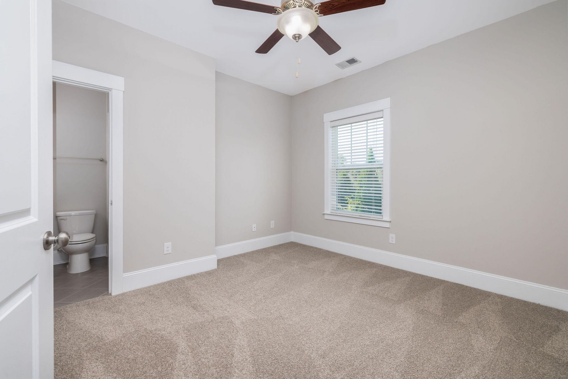 813 Shutes Folly Drive Photo 47