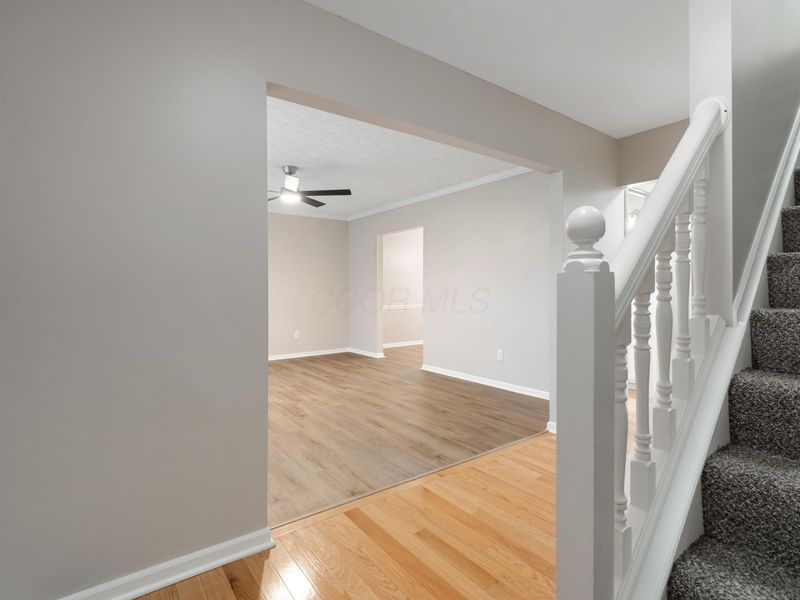 6297 Ottawa Place , Dublin, OH 43017 Photo 2