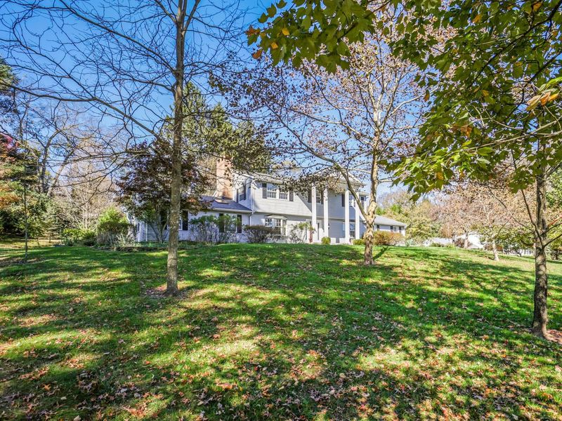 733 Mount Parnassus Drive , Granville, OH 43023 Photo 2